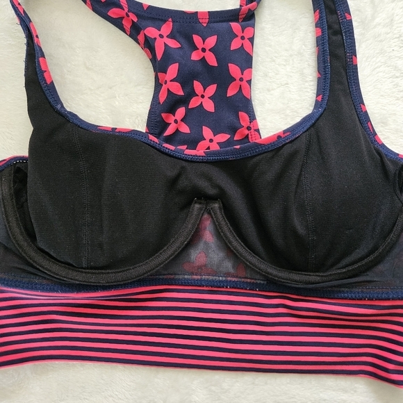 3/$25 Beach House Darcy Racerback Underwire Bikini Top - Cape May Size 6 - Picture 7 of 8